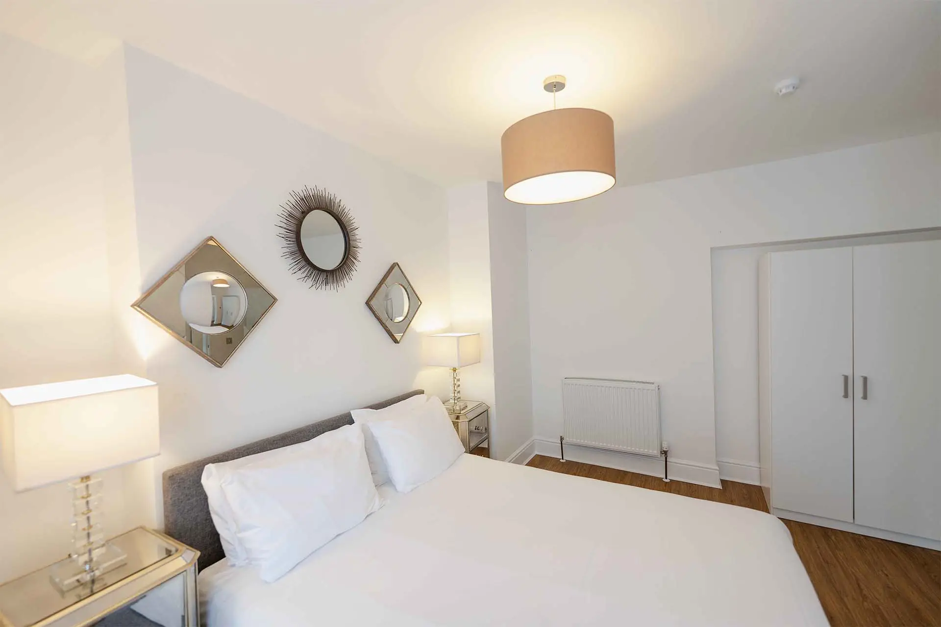 luxury-2-bedroom-apartment.webp